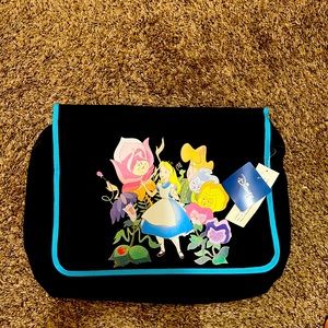 Disney super cute Alice in Wonderland satchel backpack!